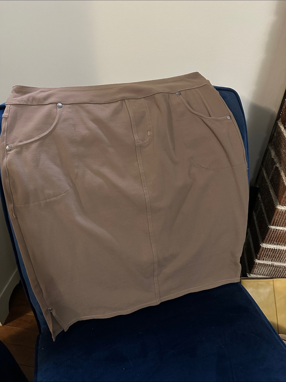 Athleta Taupe Stretch Active Mini Skirt MTall